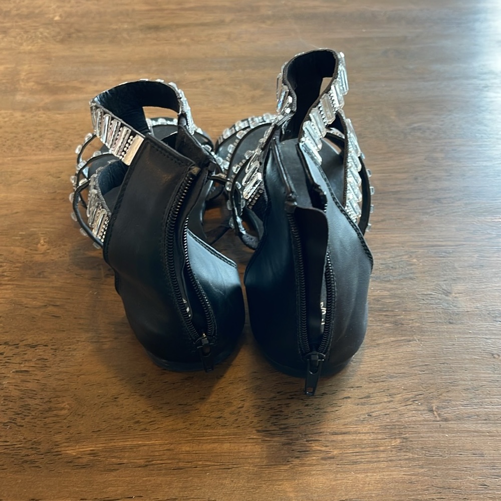 NWT. Rugged Outback. Size 8.5 - Picture 3 of 5